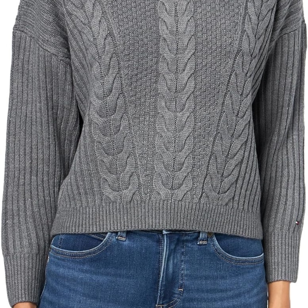 Goodfellow & Co Gray Crew Neck Cable Knit Sweater